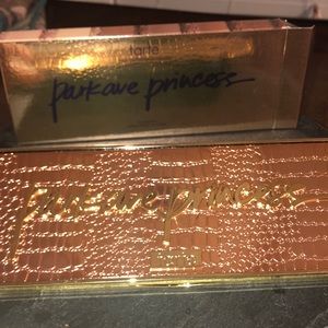 Tarte  Park Ave Princess Chisel Palette